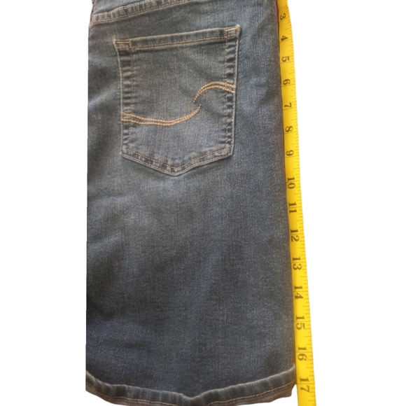 Levi's modern Bermuda shorts - Picture 6 of 10